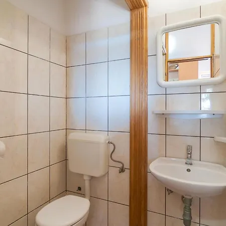 Holiday home Lovely In With Wifi Seget Donji